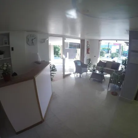 Modern And Finely Refurbished * Каорле