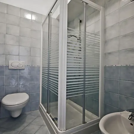 Apartment Modern And Finely Refurbished