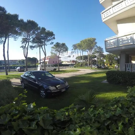 Apartment Modern And Finely Refurbished